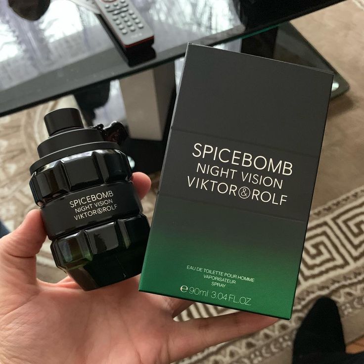 Viktor & Rolf Spicebomb Extreme - best winter perfumes for men